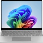 Microsoft Notebook Microsoft Surface Laptop - 13" Notebook - Core Ultra 5 33 cm<br>  35.1 cm (13.8 Zoll)  Intel® Core™ Ultra 5  32 GB RAM 256 GB HDD  Deutsch, QWERTZ       Platin  EP2-36344